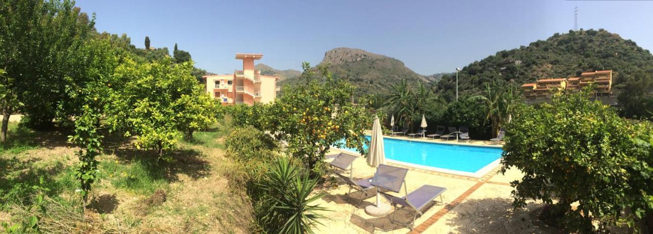 Apartahotel Mare Taormina Letojanni