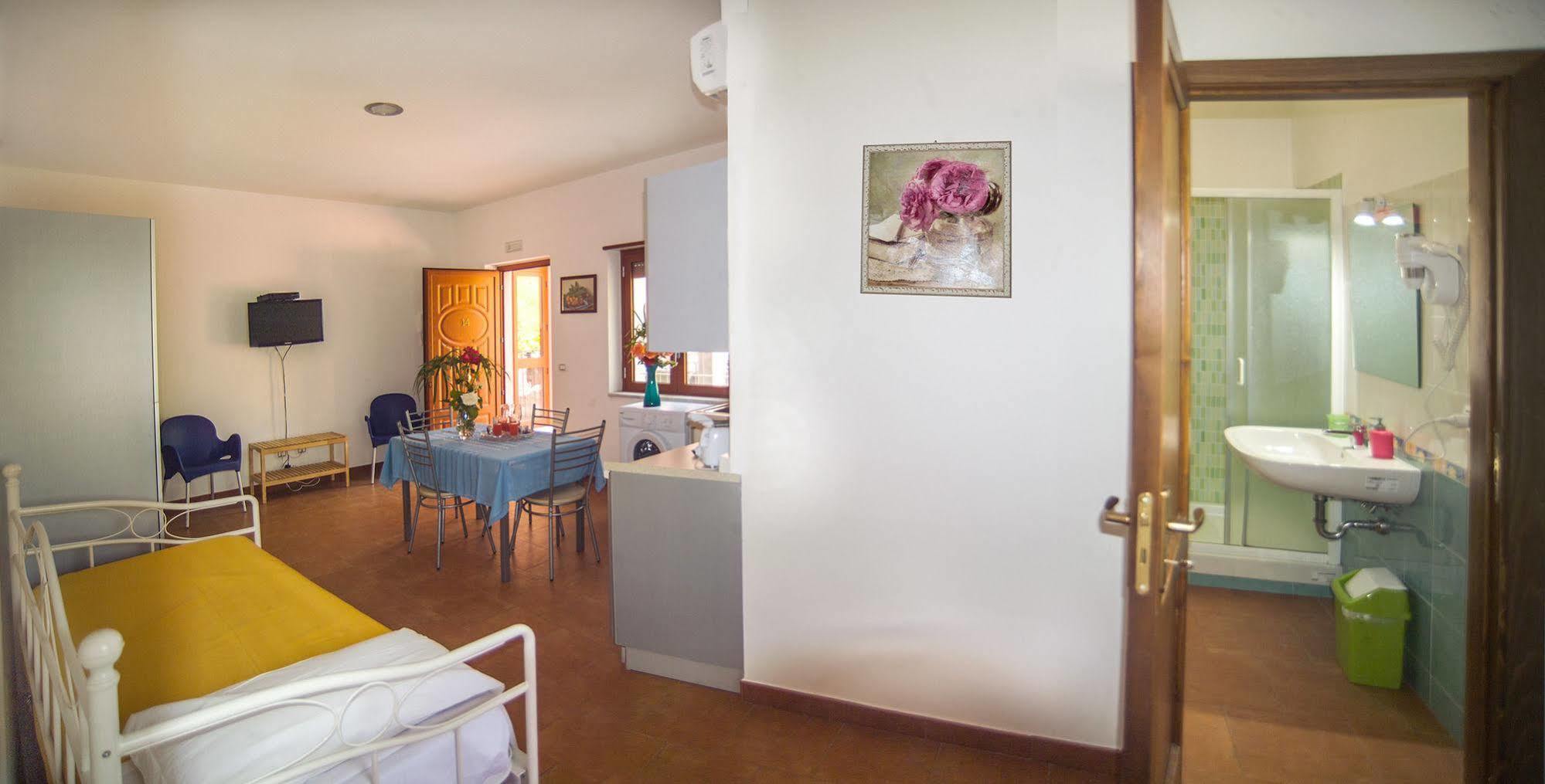 Apartahotel Mare Taormina 3*